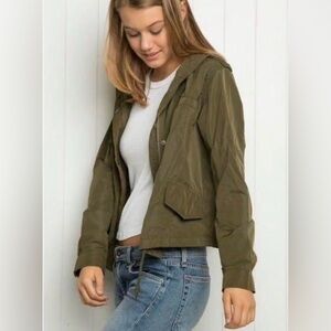 BRANDY MELVILLE Hailey Green Canvas Full Zip Army Utility Crop Hooded Jacket  OS